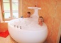 Fée Romantique, baignoire balnéothérapie et Cromothérapie