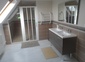 salle de douche de la suite familiale