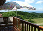 Vue Panoramique sur le Balcon derrière la maison.